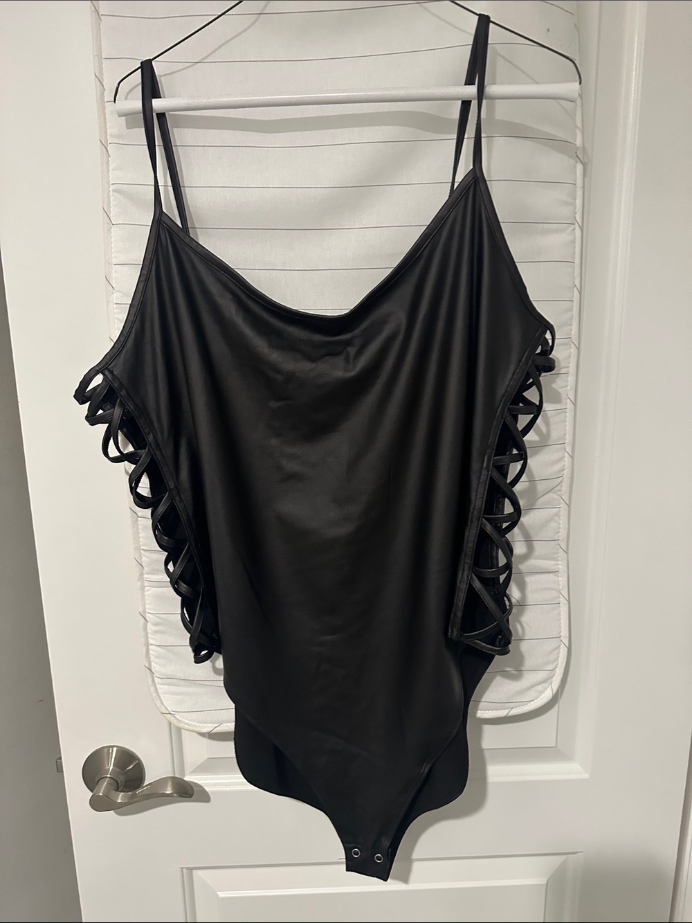 Forever 21 Black Strappy Side Bodysuit